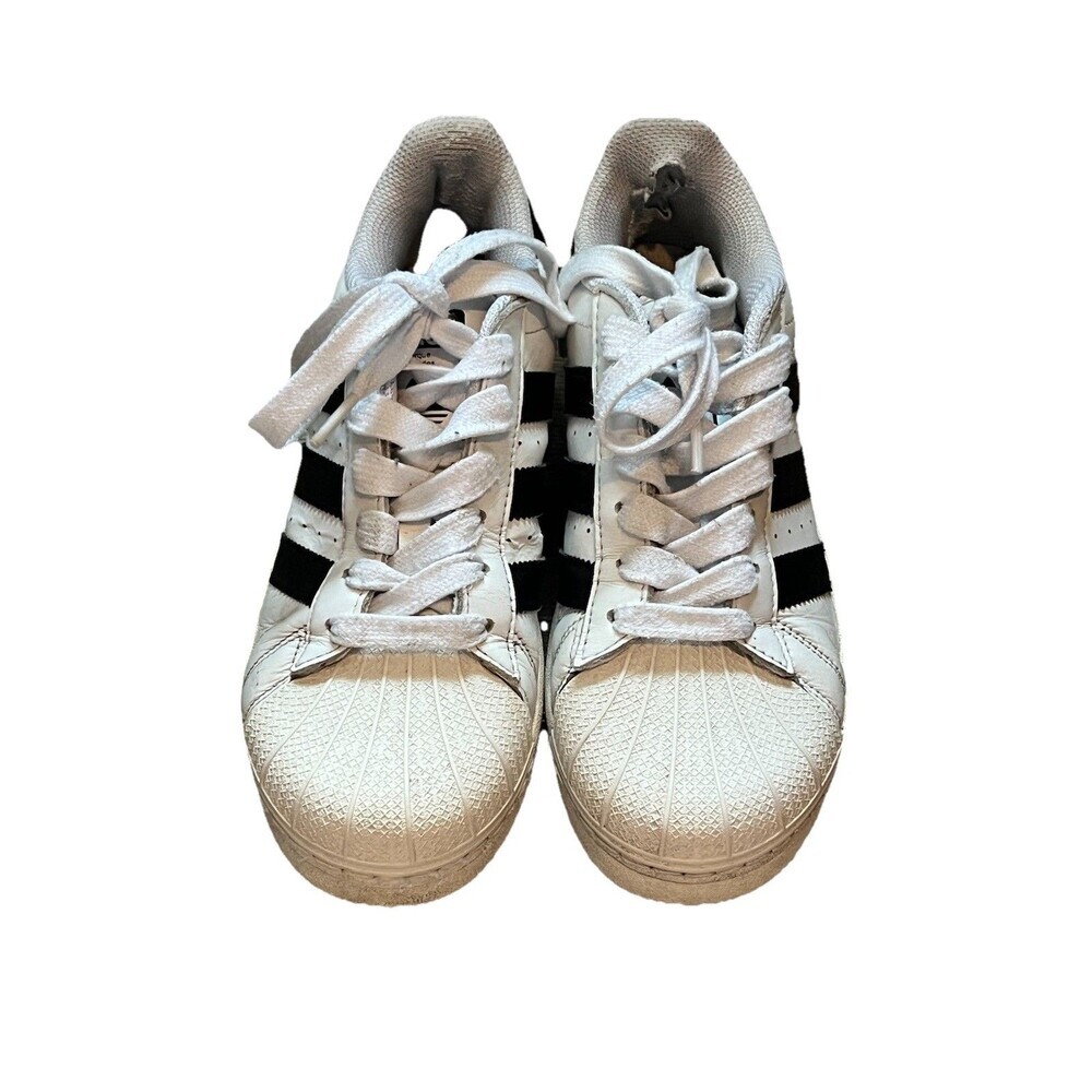 Adidas Originals Superstar White Black Trainers Size 6